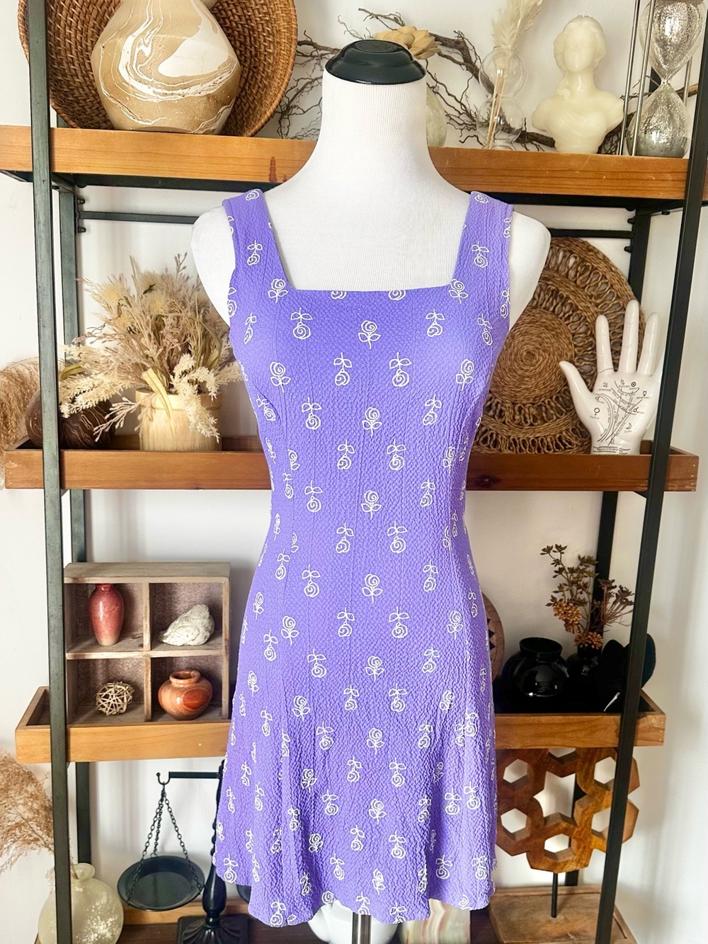 90's y2k city triangles Purple floral mini dress with tie waist Size 3